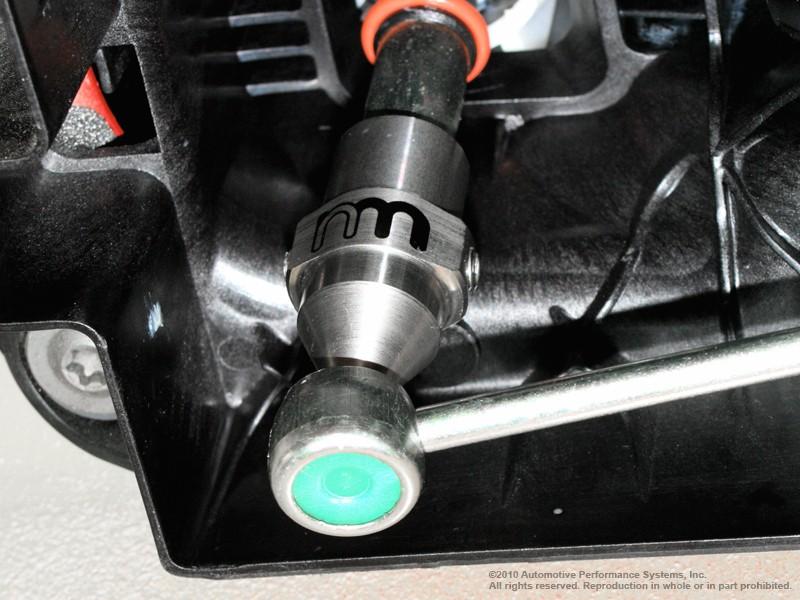 NEUSPEED | Short Shift Adapter • R-Chassis - experience the